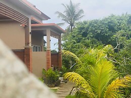 Kelingking Garden Villa