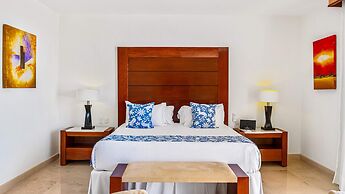HOLT Grand Miramar Residences