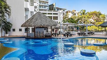 HOLT Grand Miramar Residences