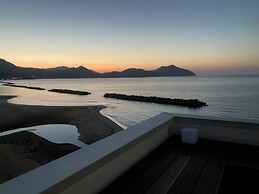 WakasaSurfHotel ILMARE