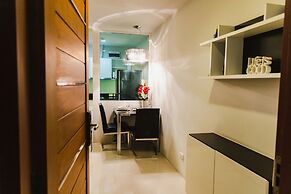 Beverly 33 Suites by PROMPT HOLIDAY HOME