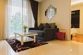 Beverly 33 Suites by PROMPT HOLIDAY HOME