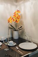 Beverly 33 Suites by PROMPT HOLIDAY HOME