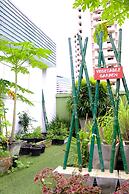 Beverly 33 Suites by PROMPT HOLIDAY HOME