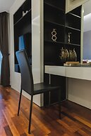 Beverly 33 Suites by PROMPT HOLIDAY HOME