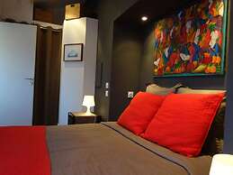 La Luna of Marseille