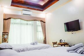 Datahan Bayhaus Inn