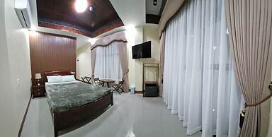 Datahan Bayhaus Inn