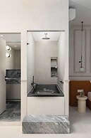 Luxury Suites by Lato