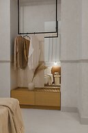 Luxury Suites by Lato