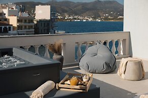 Luxury Suites by Lato