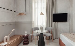 Luxury Suites by Lato