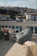 Luxury Suites by Lato