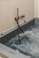 Luxury Suites by Lato