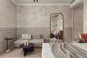 Luxury Suites by Lato