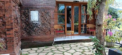 Cempaka Homestay Sidemen