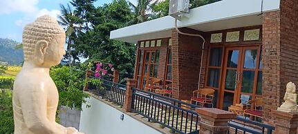 Cempaka Homestay Sidemen