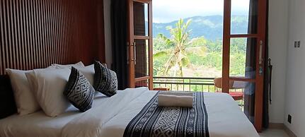 Cempaka Homestay Sidemen