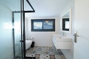 Ölüdeniz Plajına Yakın 3 Yatak Odalı Villa