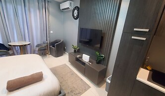 The Lennox Suites by Cozy