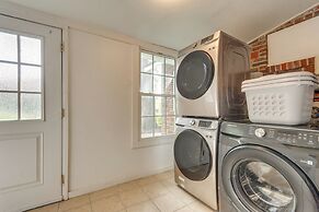 Stay & Play in Pensacola: Apartment Near Dtwn