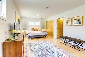 2 Mi to Hoosic River: 'the Moss House' w/ Deck!