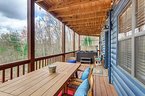 Hot Tub, Fire Pit & Game Room: Blue Ridge Cabin