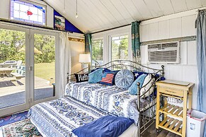 Tiny House w/ Big Views: Cabin in Shiloh!