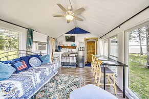 Tiny House w/ Big Views: Cabin in Shiloh!
