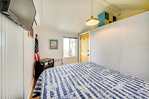 Tiny House w/ Big Views: Cabin in Shiloh!