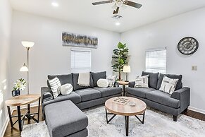 1 Mi to Tulsa Arts District: Updated Home w/ Deck!