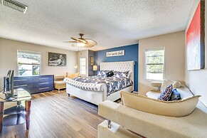 14 Mi to Legoland: Haines City Retreat w/ Yard!