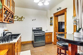 2 Mi to Dtwn: Harrisburg Escape w/ Furnished Deck!