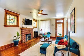 2 Mi to Dtwn: Harrisburg Escape w/ Furnished Deck!