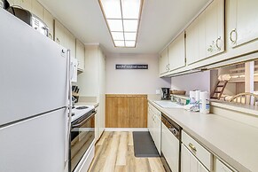 Walk to Shops & Eats: Mammoth Lakes Condo w/ Pool