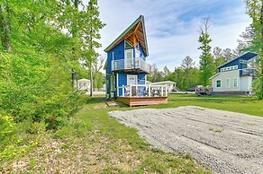 2 Mi to Msu: Tiny Home w/ Furnished Deck!