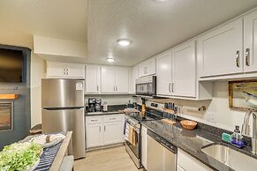 Walk to Branson Landing: Condo w/ Resort Amenities