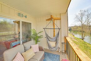 Walk to Branson Landing: Condo w/ Resort Amenities