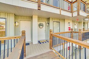 Walk to Branson Landing: Condo w/ Resort Amenities