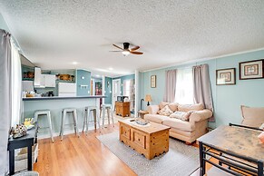 1 Mi to Manatee Springs State Park: Cozy Getaway!