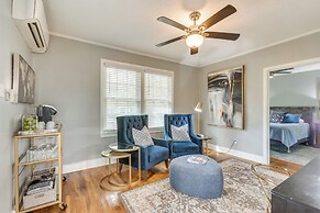 3 Blocks to Pensacola Bay: Charming Apartment!