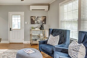 3 Blocks to Pensacola Bay: Charming Apartment!