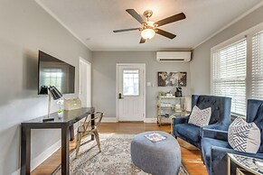 3 Blocks to Pensacola Bay: Charming Apartment!