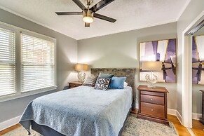 3 Blocks to Pensacola Bay: Charming Apartment!