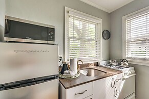 3 Blocks to Pensacola Bay: Charming Apartment!