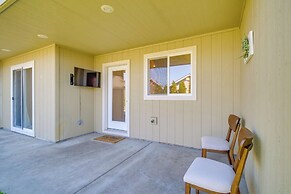 3 Mi to Riverside Park: Grants Pass Getaway!