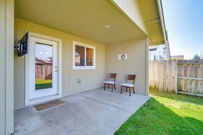 3 Mi to Riverside Park: Grants Pass Getaway!