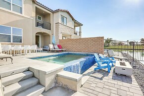 Luxe Indio Lake House 7 Mi to Coachella!