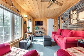 2 Mi to Ossipee Lake: Forest-view Sanctuary!