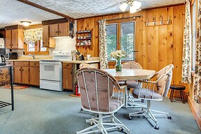 2 Mi to Ossipee Lake: Forest-view Sanctuary!